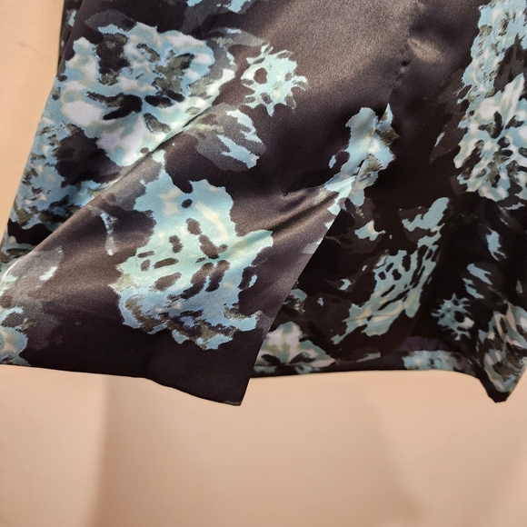 Banana Republic Black and Green Satin Short  Strapples.Dress with Pockets 8 - Picture 7 of 12